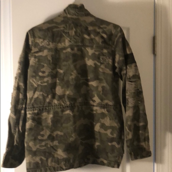Distressed Denim Camo Jacket - Picture 5 of 5